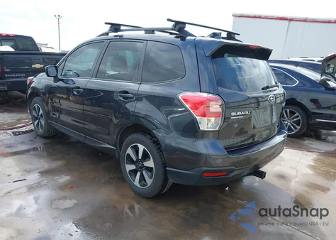2017 Subaru Forester 2.5I Premium z USA, uszkodzony, nr VIN JF2SJAEC6HG582981